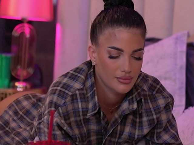 RaisaKali's BongaCams show and profile