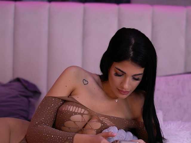 Sex chat gratuit in direct cu RaisaKali pe BongaCams