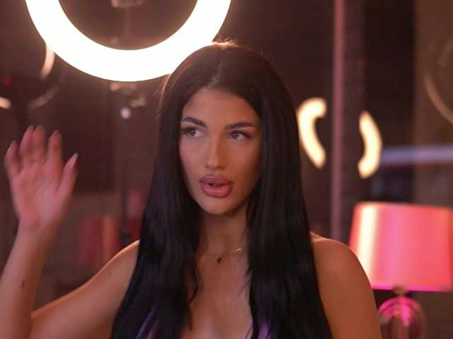 RaisaKali's BongaCams show and profile