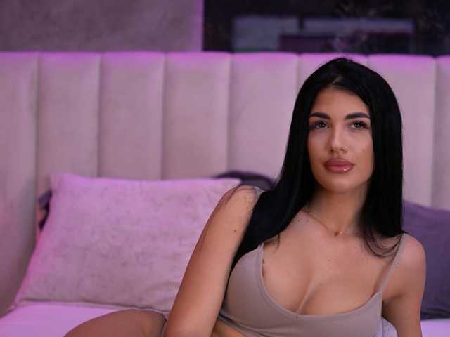 Sex chat gratuit in direct cu RaisaKali pe BongaCams