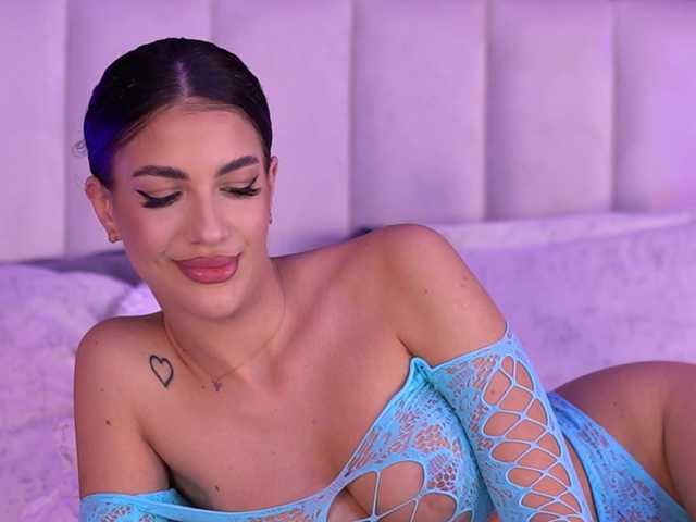 Sex chat gratuit in direct cu RaisaKali pe BongaCams