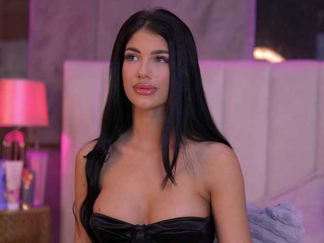 RaisaKali's BongaCams show and profile