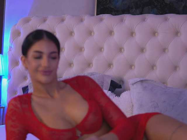 Sex chat gratuit in direct cu RaisaKali pe BongaCams