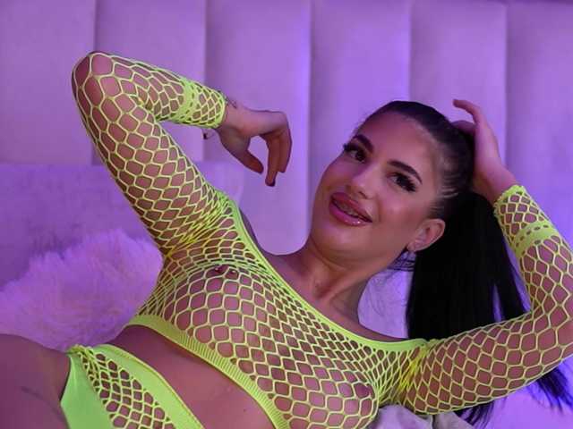 Sex chat gratuit in direct cu RaisaKali pe BongaCams