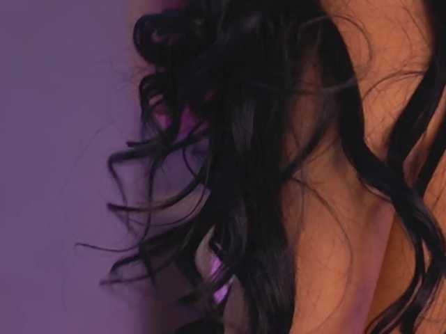 Sex chat gratuit in direct cu RaisaKali pe BongaCams