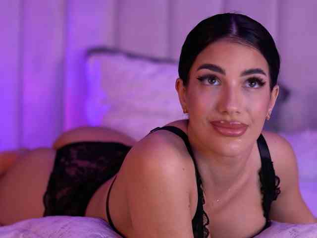 RaisaKali Live Webcam on BongaCams