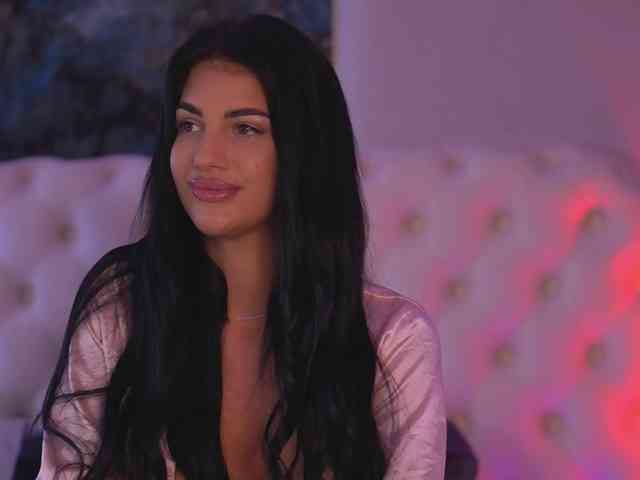 free sex chat online RaisaKali