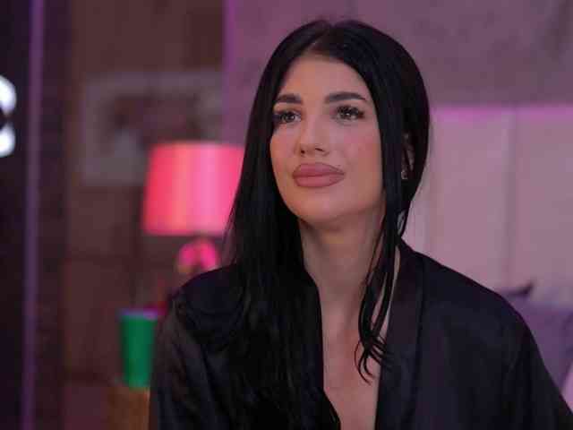 RaisaKali Live Webcam on BongaCams