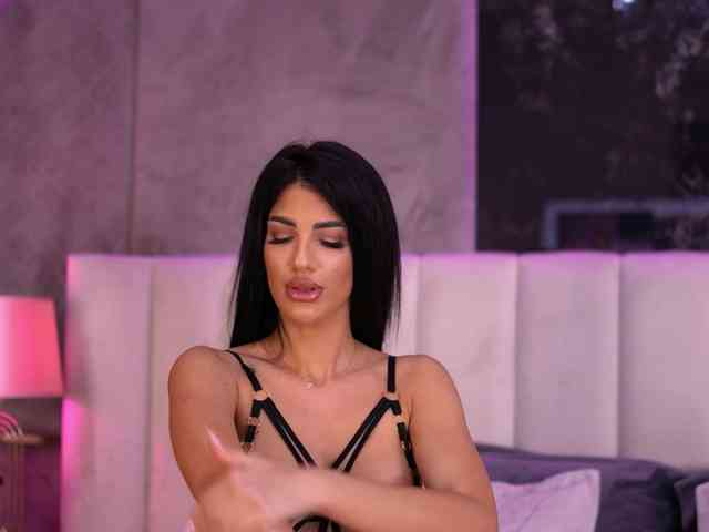 RaisaKali Live Webcam on BongaCams