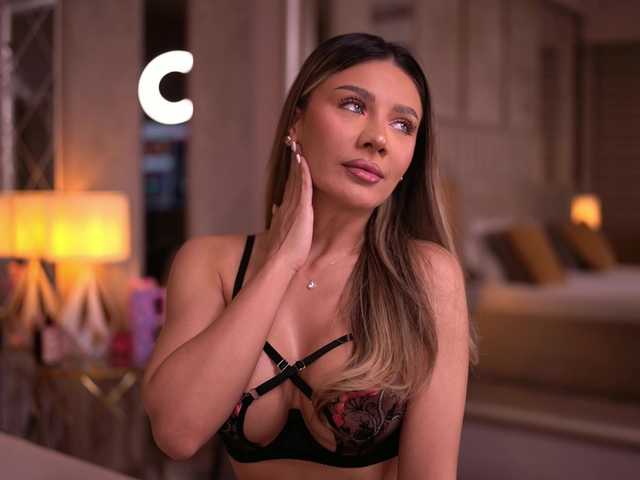 BlairSander's BongaCams show and profile