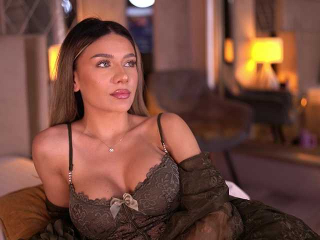 BlairSander's BongaCams show and profile