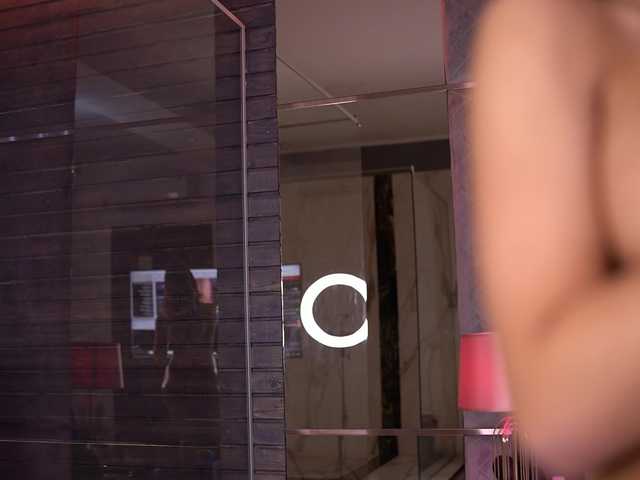 Sex chat gratuit in direct cu BlairSander pe BongaCams