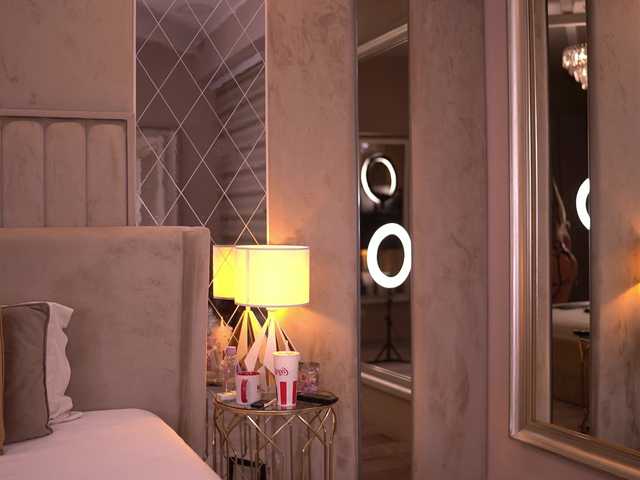 Sex chat gratuit in direct cu BlairSander pe BongaCams