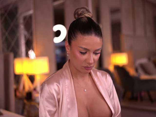 BlairSander's BongaCams show and profile