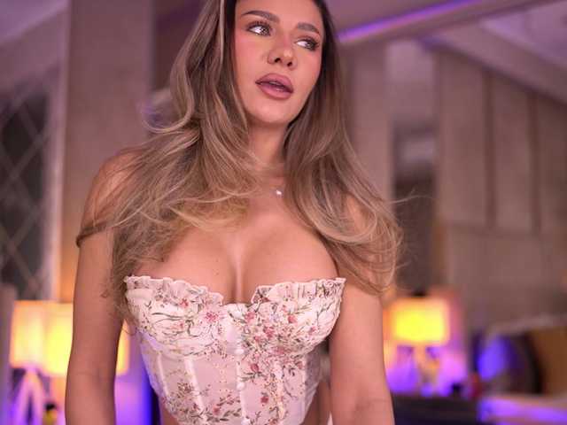 BlairSander's BongaCams show and profile