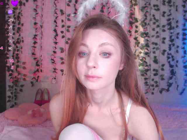 LessyLaska webcam