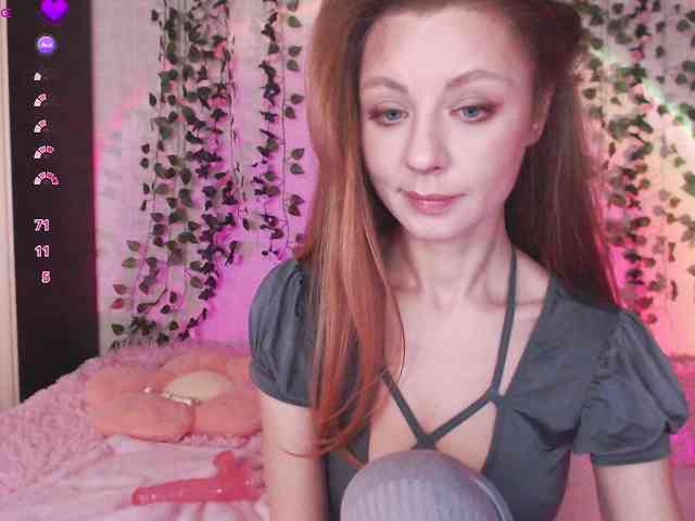 LessyLaska webcam