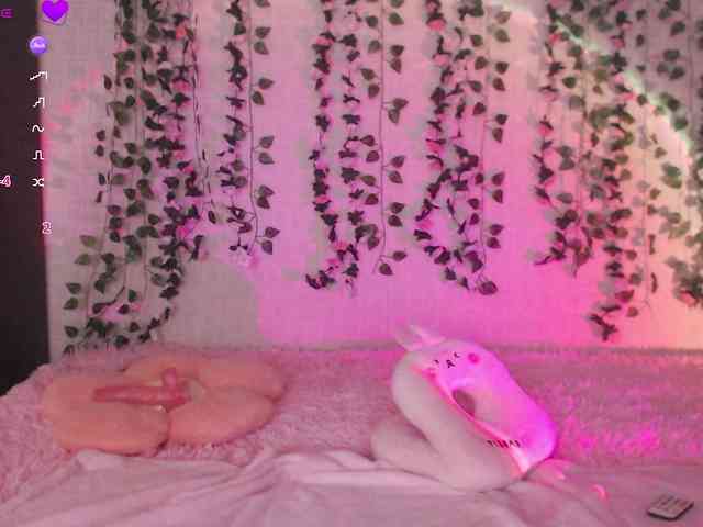 LessyLaska webcam