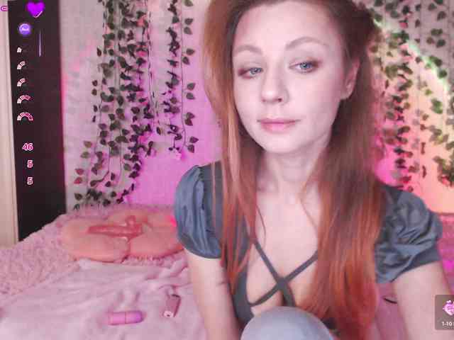 LessyLaska webcam