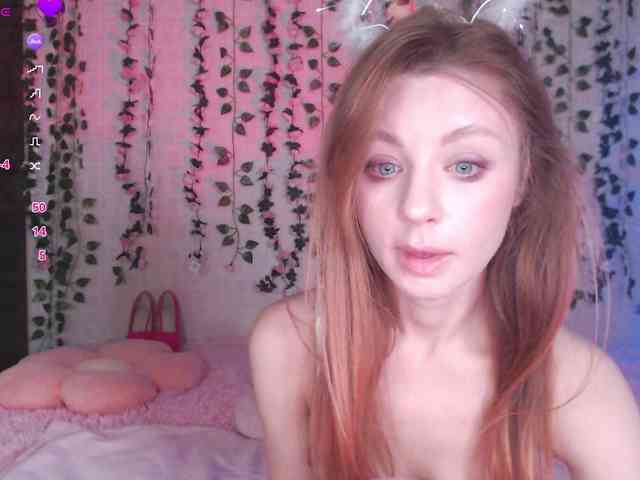 LessyLaska webcam