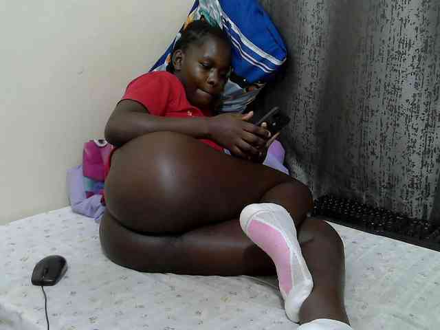 CutieAmber254 webcam