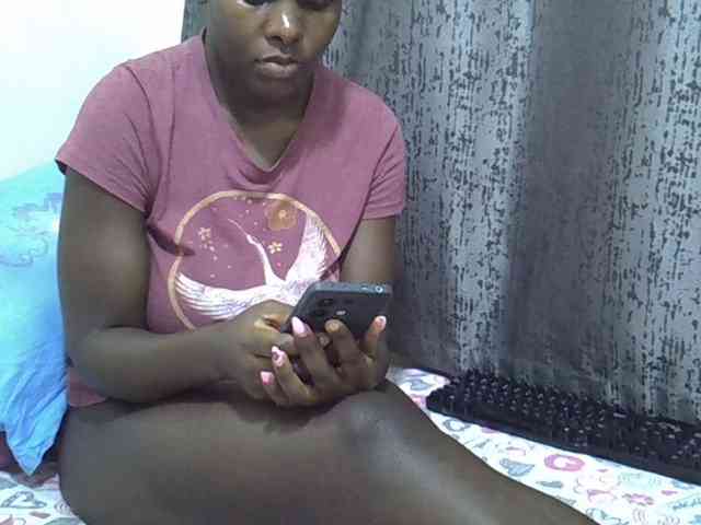 CutieAmber254 webcam