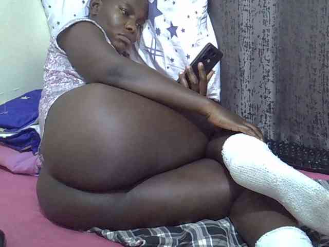 CutieAmber254 webcam