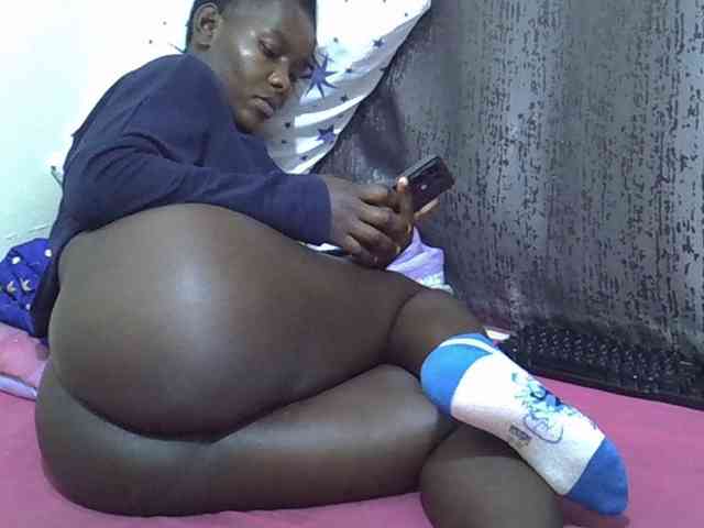 CutieAmber254 webcam