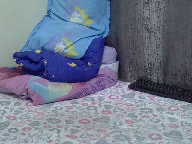 CutieAmber254 webcam