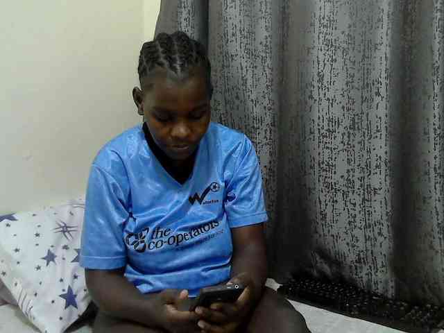 CutieAmber254 webcam