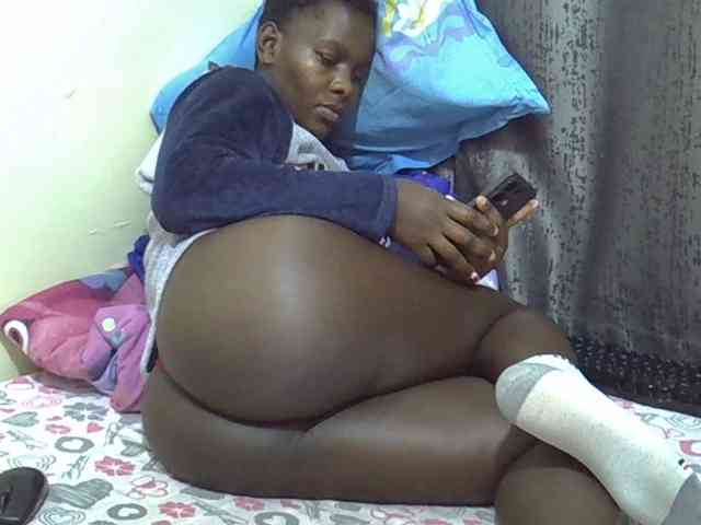 CutieAmber254 webcam