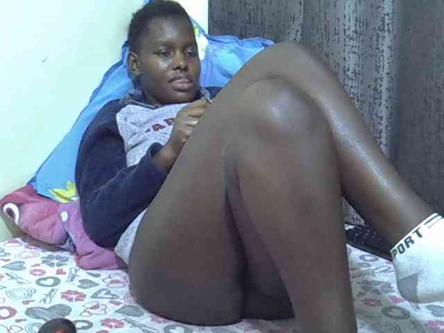 CutieAmber254 webcam