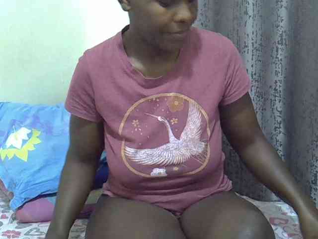 CutieAmber254 webcam