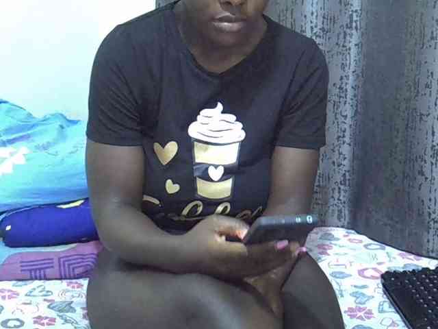 CutieAmber254 webcam