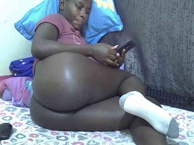 CutieAmber254 webcam