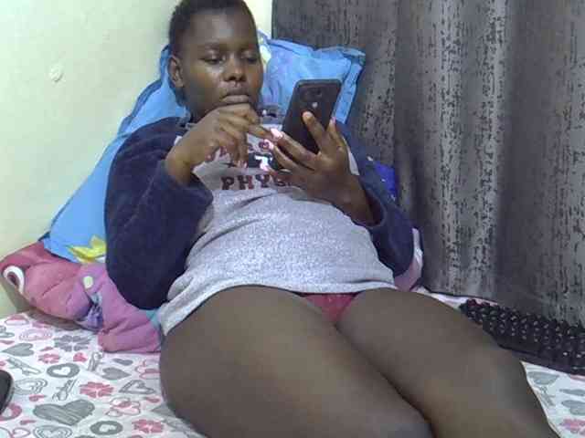 CutieAmber254 webcam