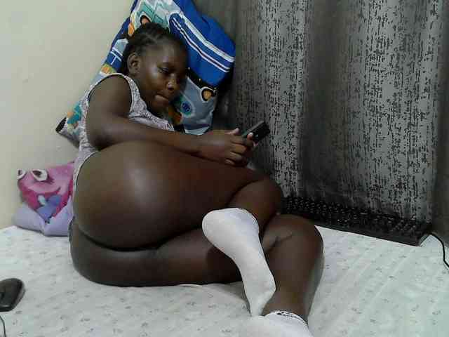 CutieAmber254 webcam