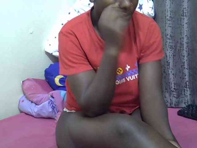 CutieAmber254 webcam