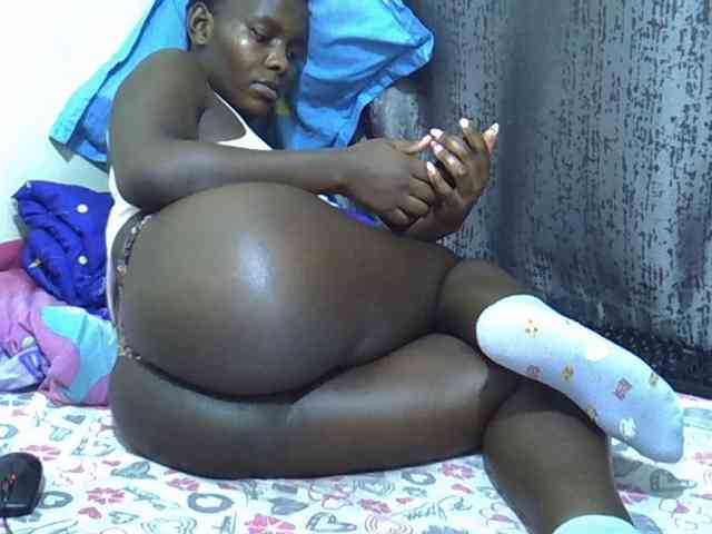 CutieAmber254 Live Webcam on BongaCams