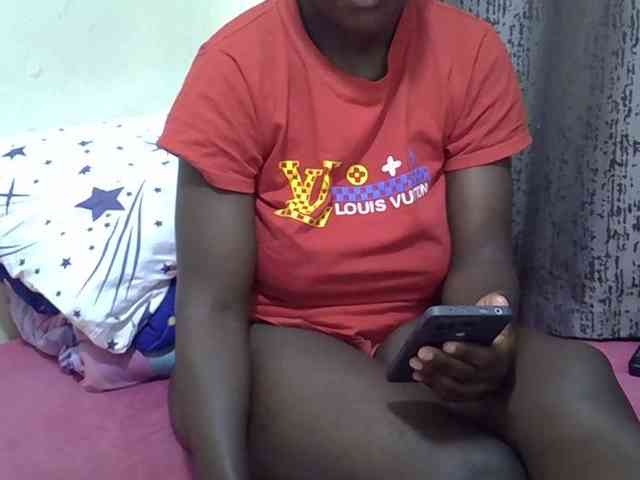 CutieAmber254 webcam