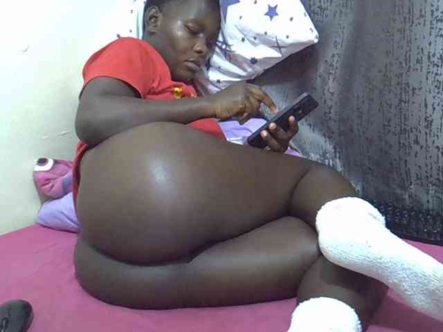 CutieAmber254 webcam