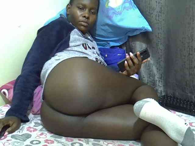 CutieAmber254 webcam