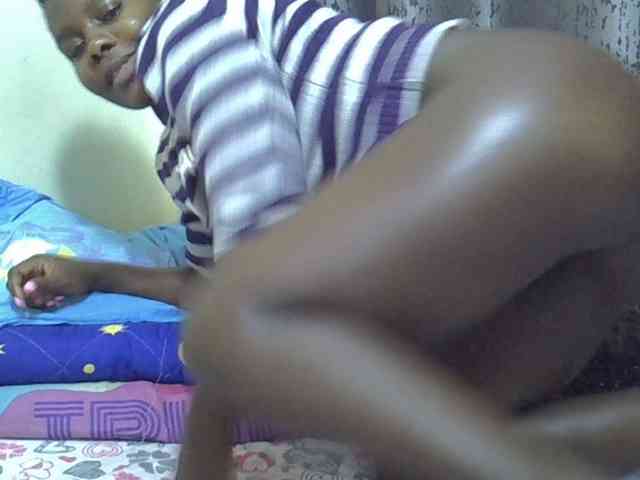 CutieAmber254 webcam