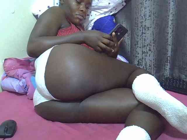 CutieAmber254 webcam