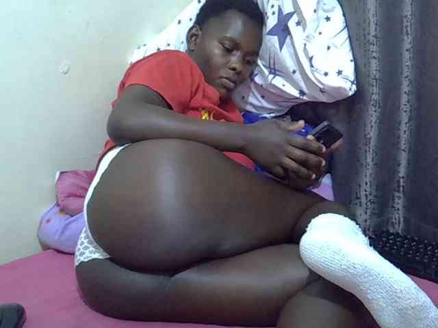 CutieAmber254 webcam