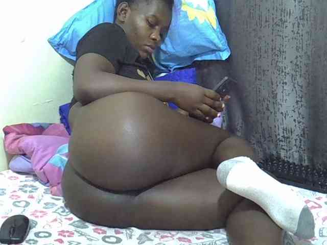 CutieAmber254 webcam