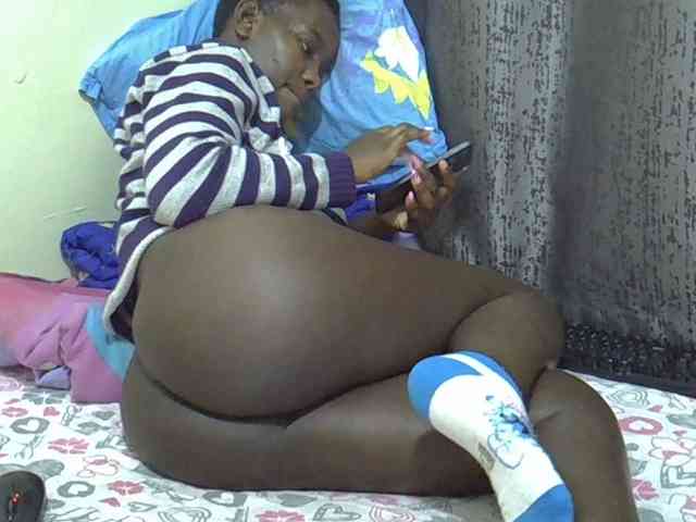 CutieAmber254 webcam