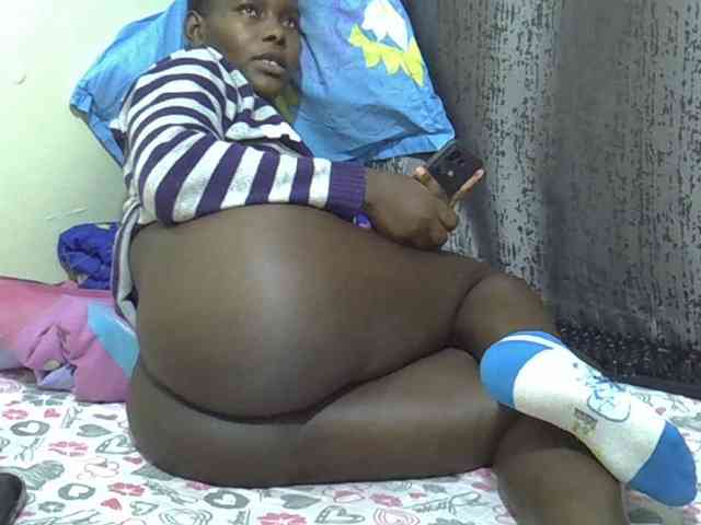 CutieAmber254 webcam