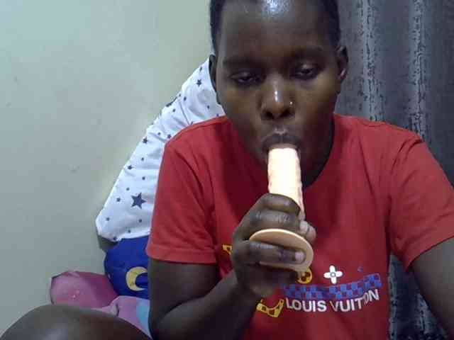 CutieAmber254 webcam
