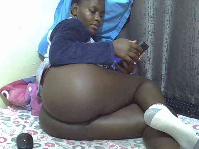 CutieAmber254 webcam